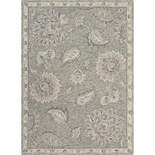 Homeroots 5 x 7 ft. Light Gray Floral Area Rug 396282 - main